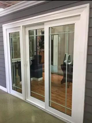 Glass doors/ Windows and Door's replacement/Ventanas y Puertas