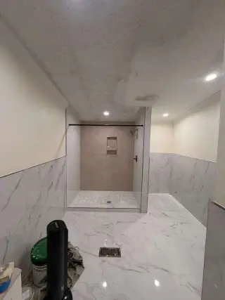 Professional Tile Shower & Backsplash Installation