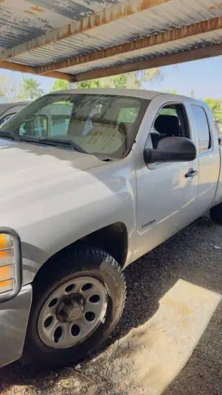 Se Vende Silverado 2500 LS, 2010, con muy poco kilometraje, nacional de agencia