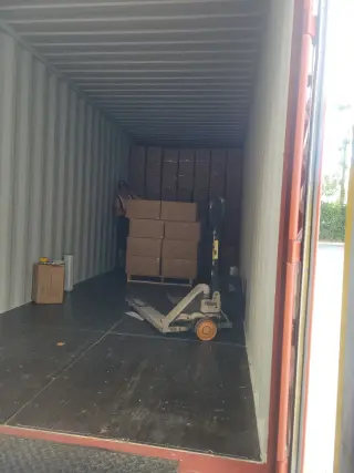 Lumpers services and unloading services