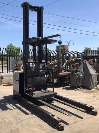 ORDER PICKER CROWN, ELECTRICO