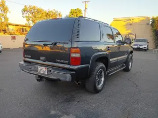 2003 CHEVROLET TAHOE LS