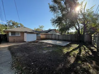 Beautifully Updated 3-Bedroom, 1-Bath Single-Family Home!