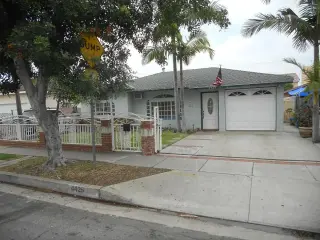 Hartle Ave, Cudahy, CA