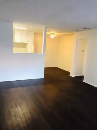 BEAUTIFUL LAS CASITAS APARTMENT FOR RENT ASAP//