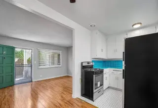 Luminoso depto 1 rec en Maywood CA con closet grande