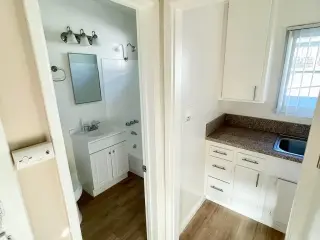 Estudio en Renta – $1,100 | $1,200 de Depósito La Habra CA