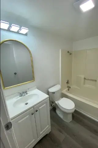 Recently Remodeled charming studio