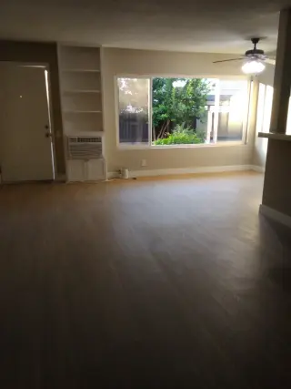 Rentals special, North Hills