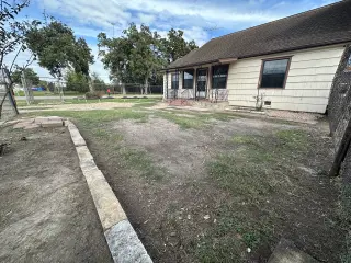 RENTO BONITA, MUY AMPLIA, COMODA, CENTRICA... CASA EN ESQUINA HOUSTON, TX 77023