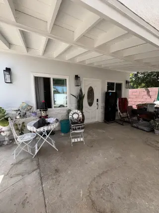 IDU atrás de casa