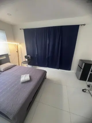 Se Renta Habitacion Privada
