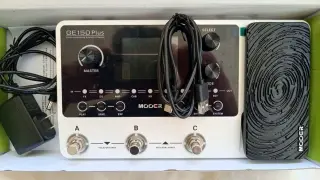 Pedalera Mooer GE150 Plus