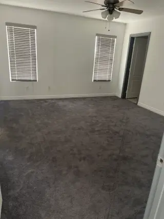 Cuartos disponibles de renta