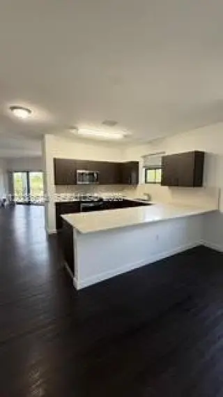 Townhouse para la renta
