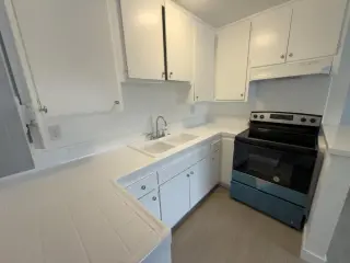 Charming 2 Bedroom 1 Bath In Norwalk