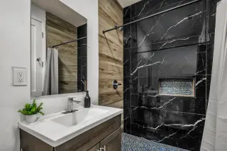 🏡 **¡Habitación privada en renta en Los Ángeles!**