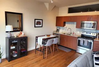 Beautiful 1Bedroom and 1bathroom available