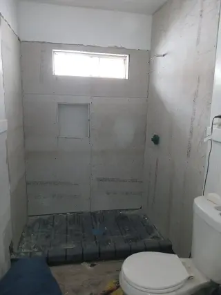 Remodelo baños y pisos
