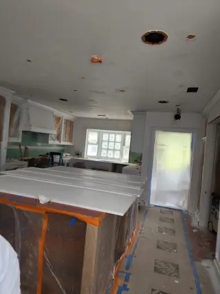 Servicios de Pintura Comercial y Residencial