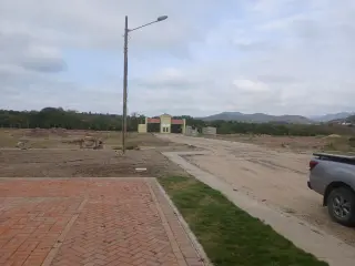 Terreno en Venta en Puerto Cayo - Perfecto para Tu Futuro Hogar