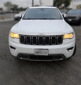 TITULO LIMPIO JEEP GRAND CHEROKEE PAGOS DEALER FINANCIAR AUTOMATICO SUV EN VENTA