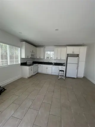 ADU de 2 Recámaras y 2.5 Baños – ¡Disponible Ahora!