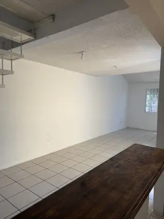 Casa en privada con acceso restringido, zona tranquila