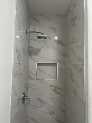 Casita 1 cuarto y un baño