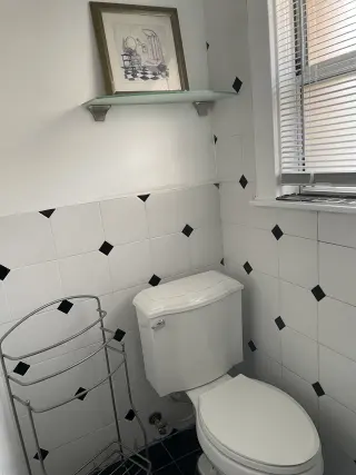 USC area.  Apartamento amplio, bonito y cómodo.