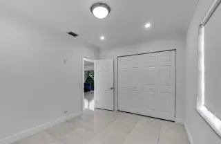 Casa  3/1.5 cerca aeropuerto coral Gables fl