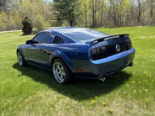 2007 Ford Mustang GT Coupe - 4.6L V8 Power and Style