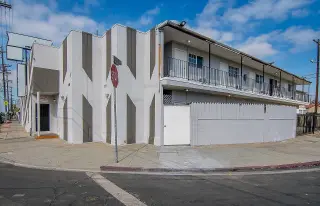 Estudio Amueblado en W Adams Blvd $1,195 - West Adams