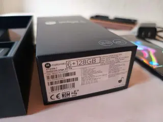 Vendo Motorola Edge 20 Lite 128GB liberado