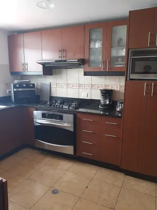 DE OPORTUNIDAD...CASA ACOGEDORA EN CUMBAYA