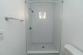 NEW  CONSTRUCTIONS: 4 BD/3 BATH TOWNHOME IN SOUTH CENTRAL LOS ANGELES