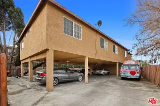 Apartamento de 3 dormitorios en alquiler