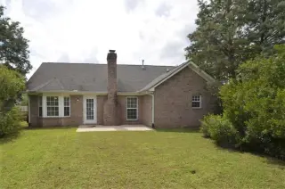 🏡 Beautiful 3-Bedroom, 2-Bathroom Home for Rent!