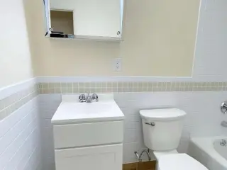 Se Renta Estudio - Estacionamiento Privado y Cocina Equipada