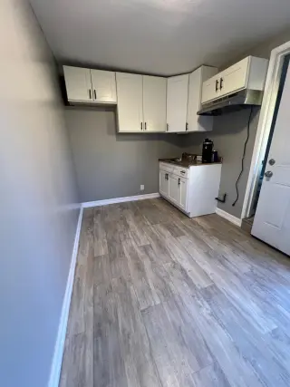 Se renta estudio en Ontario