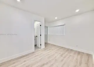 3 casas en Miami, esta propiedad