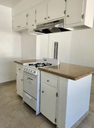 Freshly Updated 1-Bedroom Apartment – Available Now! Gardena, CA