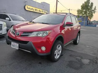 2013 TOYOTA RAV4 XLE
