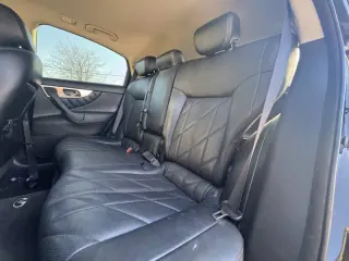 2010 Infiniti FX35