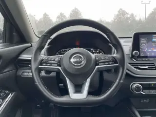 Nissan Altima 2025 2.5 SR 4dr Sedan