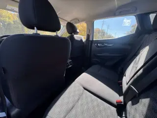 2018 Nissan Rogue Sport SV