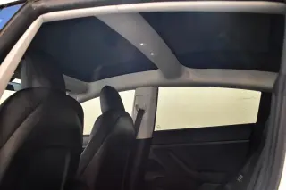 Tesla Model 3 2023 4dr Sedan