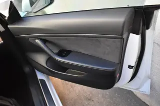 Tesla Model 3 2023 4dr Sedan