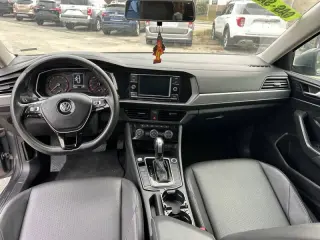2020 Volkswagen Jetta SE