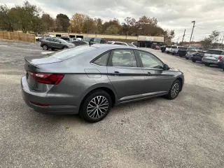 2020 Volkswagen Jetta SE